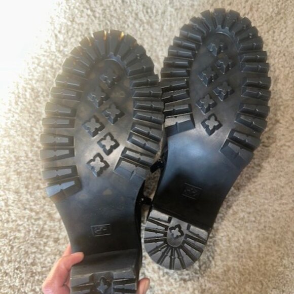 DR. MARTENS Black High Heeled Ankle Boot - Picture 4 of 7